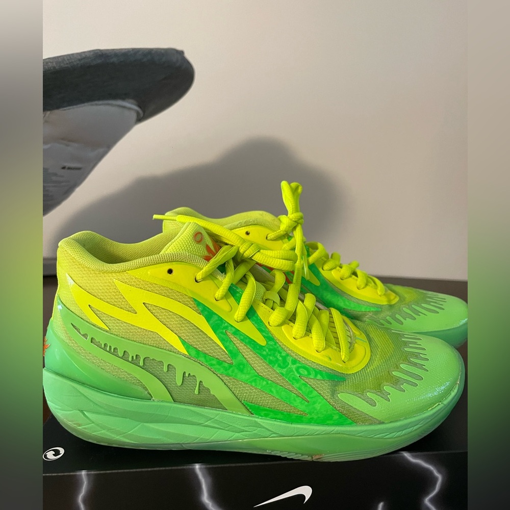 Men’s PUMA lamelo ball Nickelodeon x MB.02 Slime green